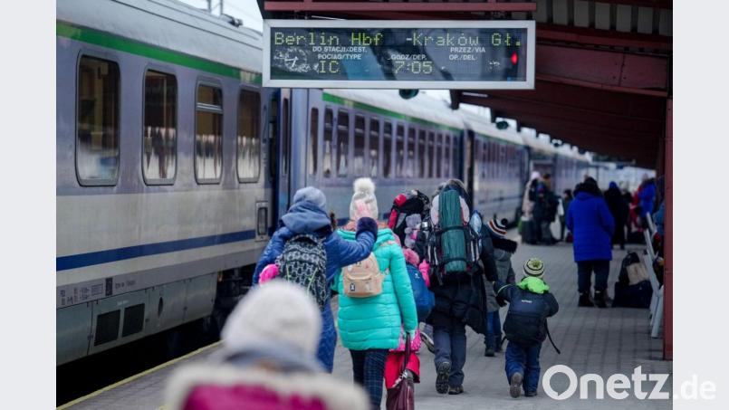 Mehr als eine Million Menschen sind seit dem russischen Angriffskrieg auf die Ukraine auf der Flucht. Tausende von ihnen kommen auch nach Deutschland. Bild: Kay Nietfeld/dpa