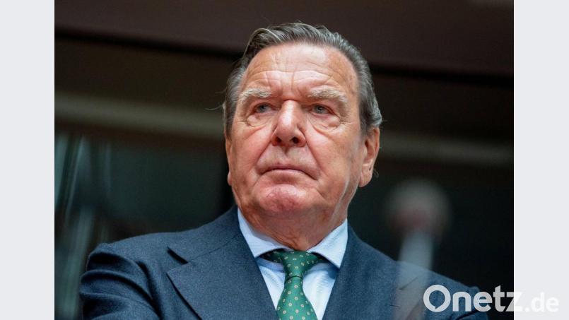 Nord Stream, Rosneft, Gazprom: Gleich mehrere Jobs von Ex-Kanzler Gerhard Schröder stehen in der Kritik. Bild: Kay Nietfeld/dpa