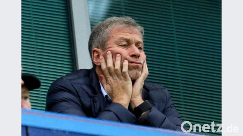 Club-Besitzer Roman Abramowitsch hat die Verwaltung beim FC Chelsea abgegeben. Bild: Matt Dunham/AP/dpa/Archiv