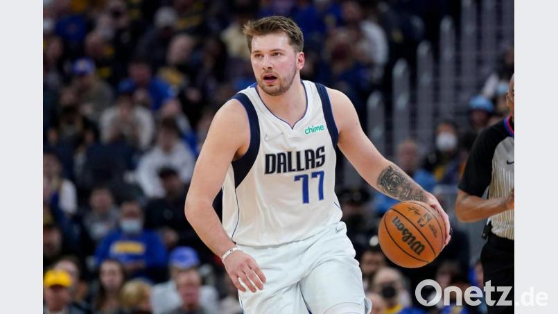 Luka Doncic, Guard der Dallas Mavericks, in Aktion. Bild: Jeff Chiu/AP/dpa