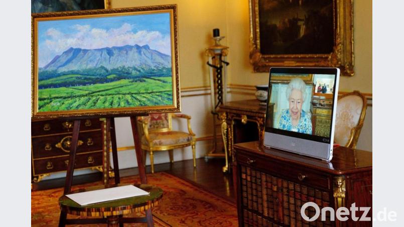 Die Queen ist wieder online. Bild: Victoria Jones/PA Wire/dpa