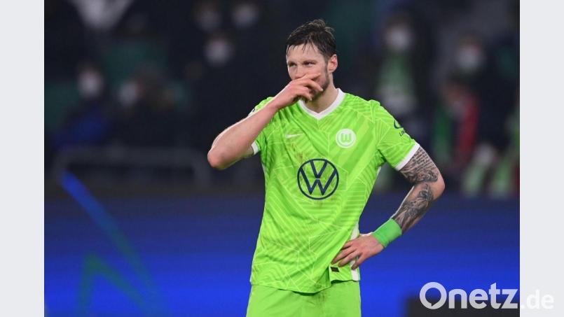 Wolfsburgs Wout Weghorst ist enttäuscht. Bild: Swen Pförtner/dpa