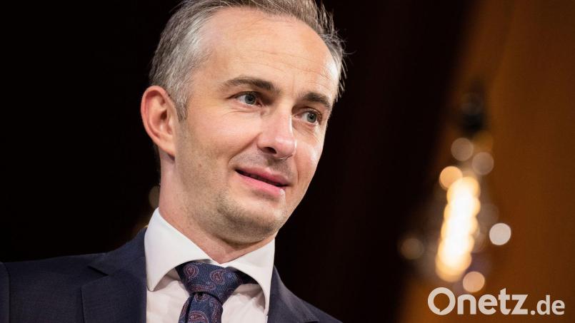 Das Coronavirus macht auch vor dem Satiriker Jan Böhmermann keinen Bogen. Bild: Rolf Vennenbernd/dpa