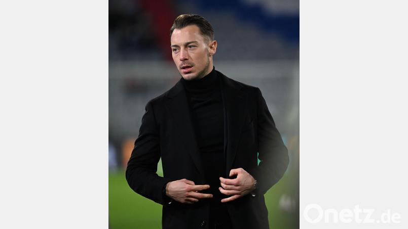 Salzburgs Trainer Matthias Jaissle vor einem Spiel. Bild: Sven Hoppe/dpa