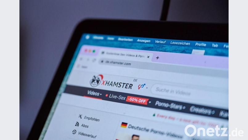 Gegen das reichweitenstarke Pornoportal xHamster wurde eine Netzsperre wegen Missachtung des Kinder- und Jugendschutzes beschlossen. Bild: Annette Riedl/dpa