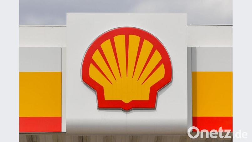 Das Shell-Logo der an einer Tankstelle. Bild: Patrick Pleul/dpa-Zentralbild/dpa