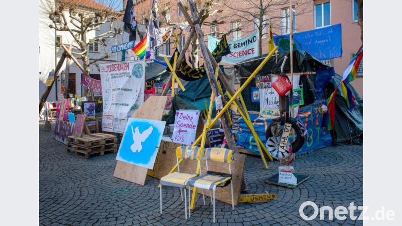 Auf dem Moritzplatz steht seit Juli 2020 das Klimacamp. Bild: Stefan Puchner/dpa