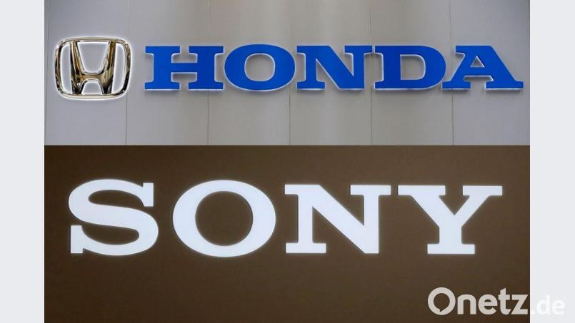 Der japanische Elektronikriese Sony geht bei seinen Auto-Plänen eine Kooperation mit Honda ein. Bild: Uncredited/AP/dpa