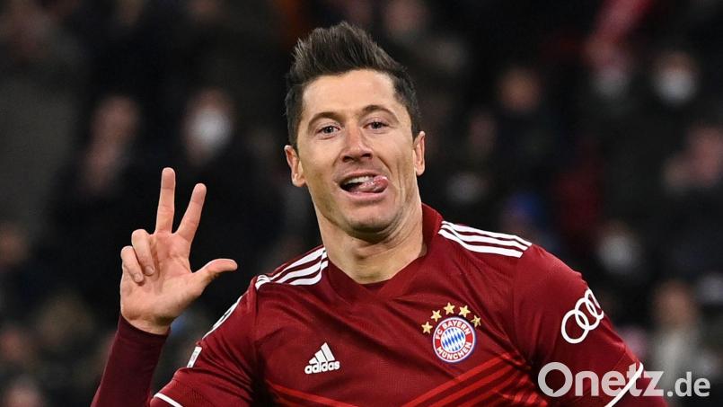 Die bayerische Tore-Garantie: Gegen den FC Salzburg schnürte Robert Lewandowski schon vor der Pause einen Hattrick. Bild: Sven Hoppe/dpa