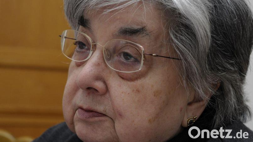 Schwester Canisia Engl von den Armen Schulschwestern von Unserer Lieben Frau prägte drei Jahrzehnte die Dr.-Johanna-Decker-Schulen in Amberg. Am 4. März ist sie verstorben. Archivbild: Petra Hartl