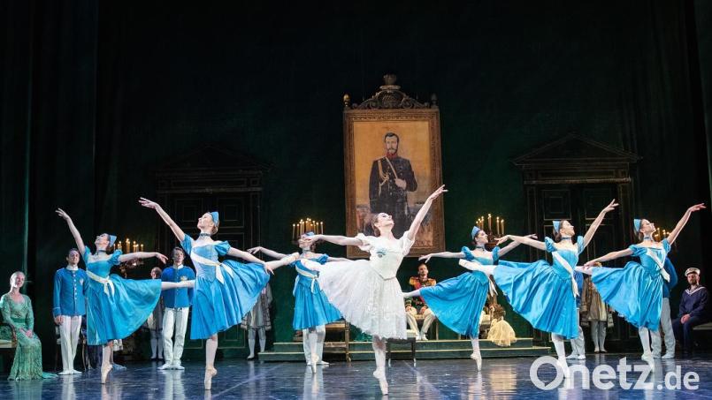 Eine Szene aus dem Ballett „Anastasia – die letzte Zarentochter“ Bild: Martina Root/exb