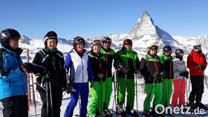 Skifahren bei Sonnenschein: 40 Skisportler frönten mit dem TB Weiden eine Woche lang im Gebiet Zermatt-Cervinia ihrem Hobby. Bild: Petra Schiffner/exb