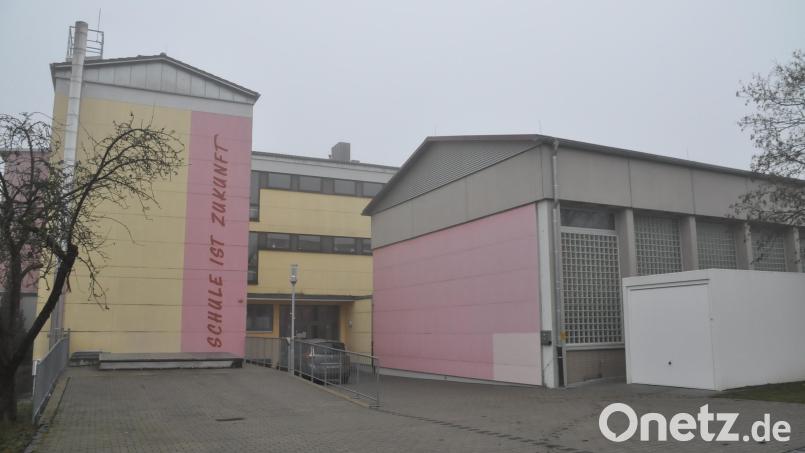 Ab 2023 startet die Gemeinde mit der Planung für die Generalsanierung des Schulzentrums. Dafür sind rund 8 Millionen Euro vorgesehen. Bild: ak