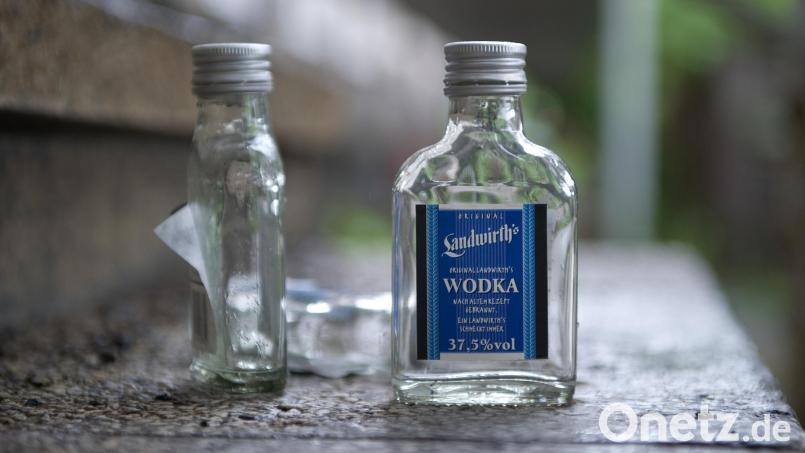 Auf Wodka hatte es ein 38-Jähriger in einem Supermarkt in Sulzbach-Rosenberg abgesehen. Symbolbild: Soeren Stache/dpa