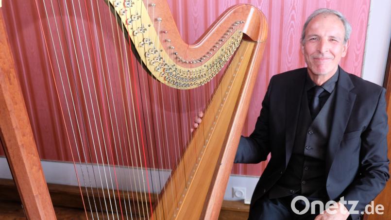Der Auftakt des Speinsharter Konzertprogrammes 2022 war sensationell. Die Begegnungsstätte meldete beim Solokonzert des Harfenisten Michael David &quot;ausverkauft&quot; Bild: do