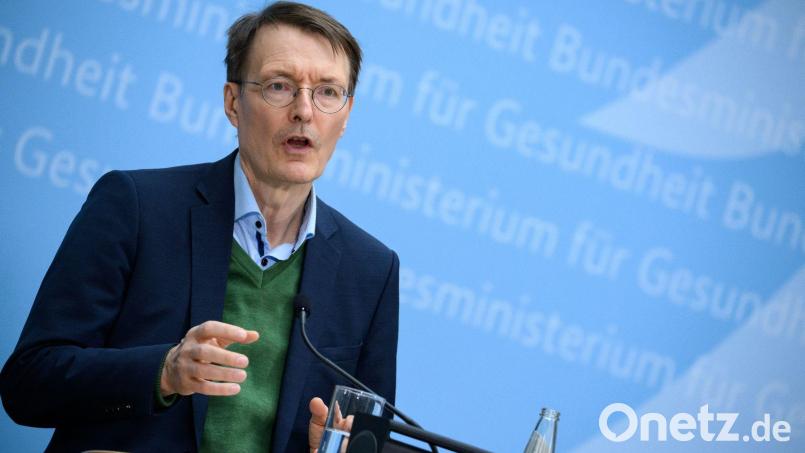 Karl Lauterbach (SPD), Bundesminister für Gesundheit, äußert sich bei einer Pressekonferenz im Bundesgesundheitsministerium zur aktuellen Corona-Lage. Bild: Bernd von Jutrczenka/dpa