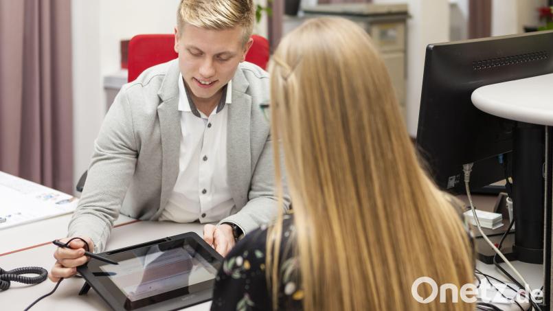 Die Stadt Amberg entwickelt neue Ideen, um Flüchtlingen zu helfen und Ortsansässige nicht warten zu lassen, heißt es in einer Bilanz zur momentanen Situation in der Stadtverwaltung. Bild: Norbert Eimer/exb