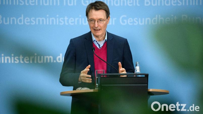 Bundesgesundheitsminister Karl Lauterbach (SPD) äußert sich bei einer Pressekonferenz zur aktuellen Corona-Lage. Bild: Bernd von Jutrczenka/dpa