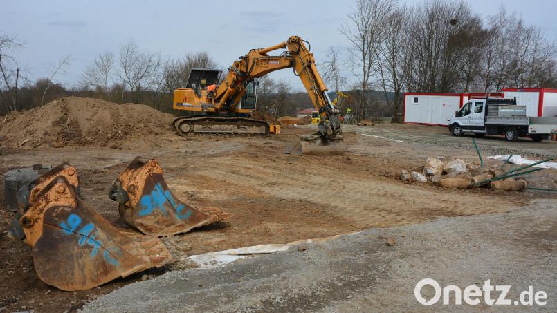 Seit Ende vergangenen Jahres laufen die Arbeiten für den Neubau des Kindergartens „Purzelbaum“. Auf das Projekt entfällt heuer der größte Posten bei den Investitionen. Bild: jr