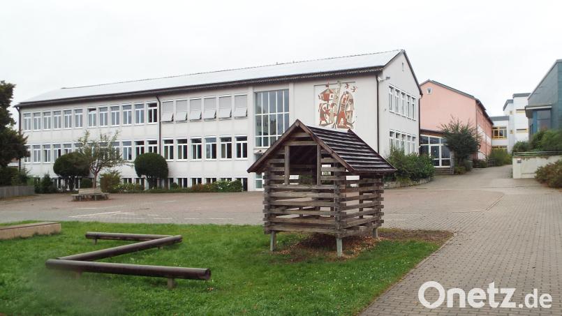 Die Sanierung der Grund- und Mittelschule ist ein fester Bestandteil im Investitionsprogramm 2022 der Gemeinde Kümmersbruck. Bild: e