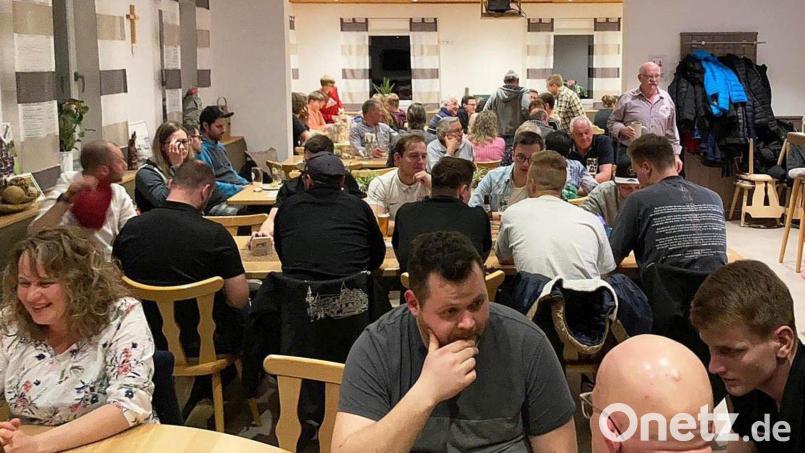 Zufrieden zeigte sich der SV Illschwang mit dem Besuch seines Bockbierfests im Sportheim. Bild: no