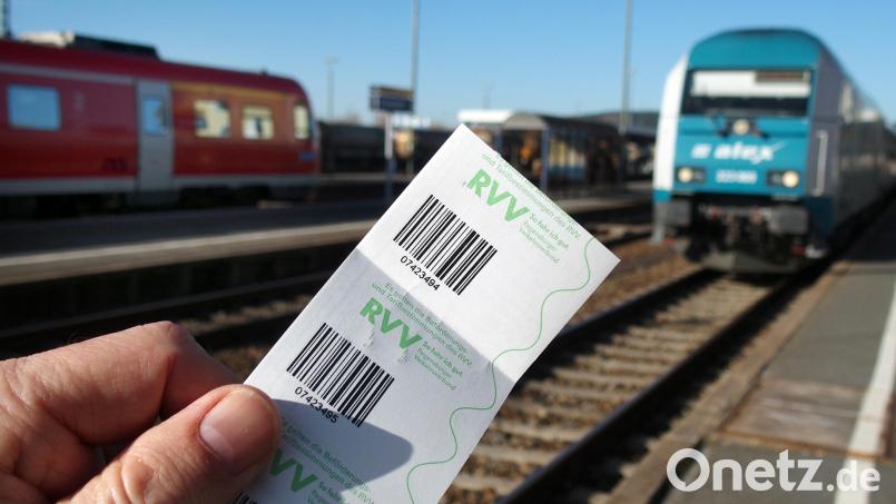 Im Süden und Westen des Landkreises gelten die Fahrscheine des RVV und damit auch das 365-Euro-Ticket. Im Norden ist das nicht der Fall. Bild: Götz