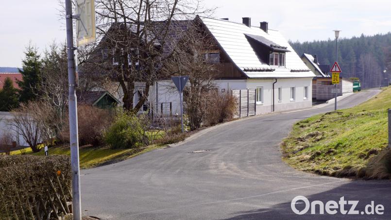 Der Fichtenweg in Witzlasreuth soll ausgebaut werden. Bild: bkr