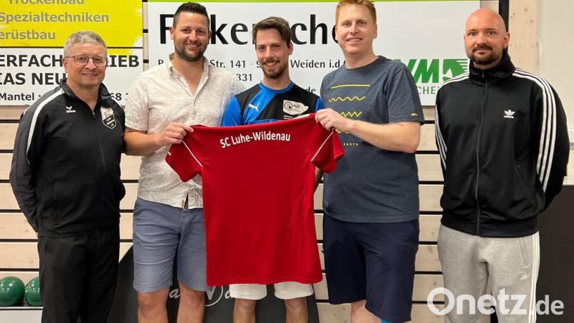 Abteilungsleiter Michael Grünwald, Matthias Hüttner, Jan Hautmann, Michael Wehner und Sportwart Daniel Wutz (von links.) freuen sich schon auf die neue Kegelsaison. Bild: otr