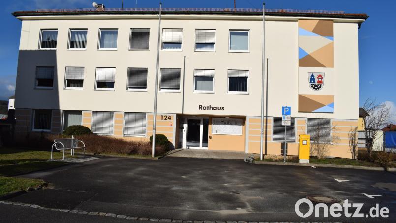 Der Marktrat der Marktgemeinde Wernberg-Köblitz bewilligte den Haushaltsplan für das Jahr 2022 mit einem Volumen von annähernd 29 Millionen Euro. Bild: bnr