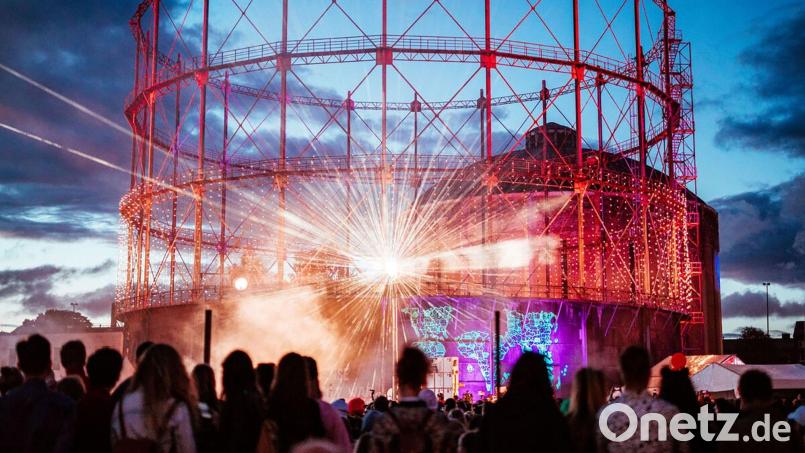 Weniger Natur, aber mehr Industrie-Chic bekommen Musikfans im August beim Flow-Festival in Helsinki. Bild: Jussi Hellsten/Visit Finland/dpa