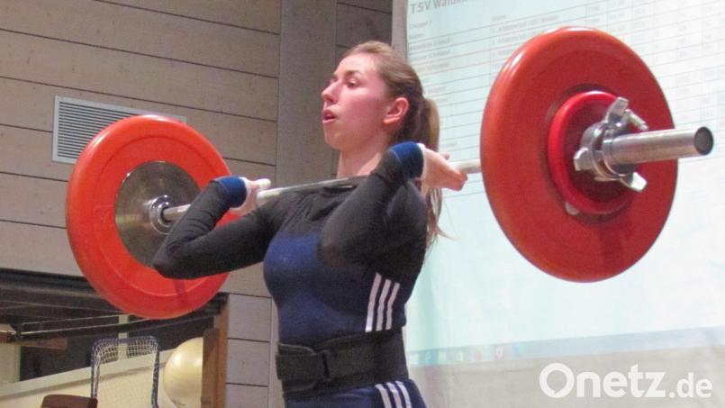 Kerstin Schemmel vom 1. AC Weiden steuerte 83 Punkte beim Sieg gegen das Athletenteam Vogtland bei. Bild: ssm