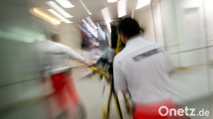 Die Polizei ermittelt nach einem Angriff auf einen Patienten im Krankenhaus Regensburg. Symbolbild: agentur_dpa