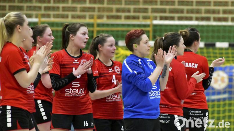 Applaus: Die Damen des HC Sulzbach bleiben in der Landesliga. Archivbild: Hubert Ziegler