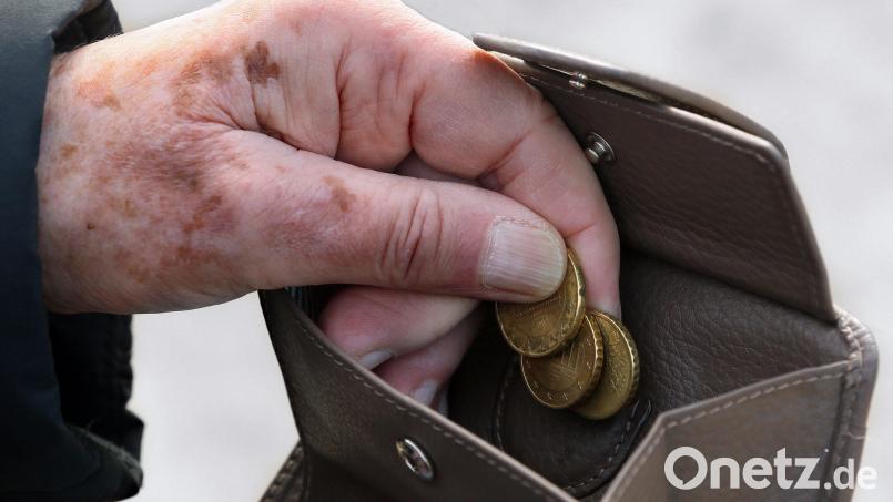 Der Landkreis Neustadt zahlt Sozialhilfeempfängern künftig mehr Geld für die Unterkunft. Symbolbild: Stephanie Pilick