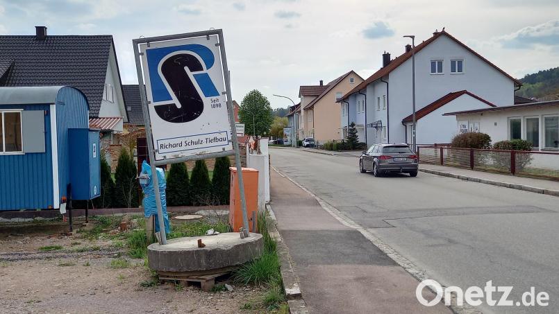 Anlieger beschweren sich darüber, dass in der Bahnhofstraße zu schnell gefahren wird. Bild: Bugl