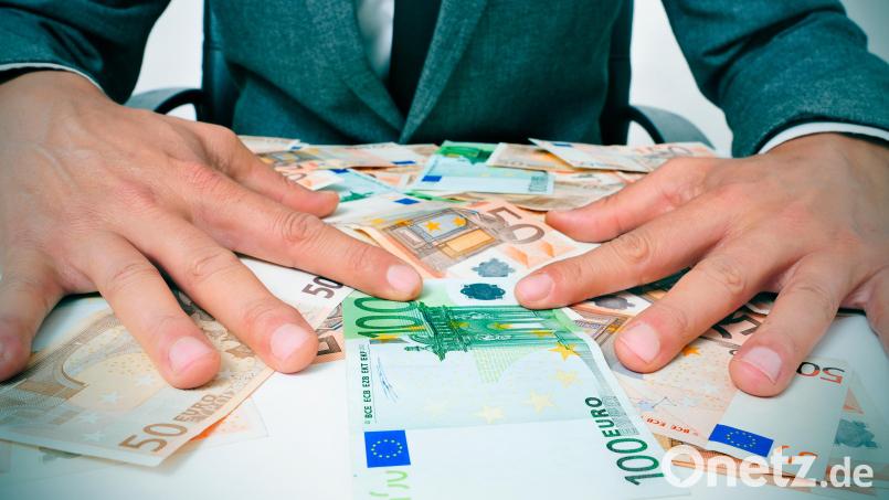 Wer mit Geld geizt, geizt oft auch mit Gefühlen. Bild: nito - stock.adobe.com