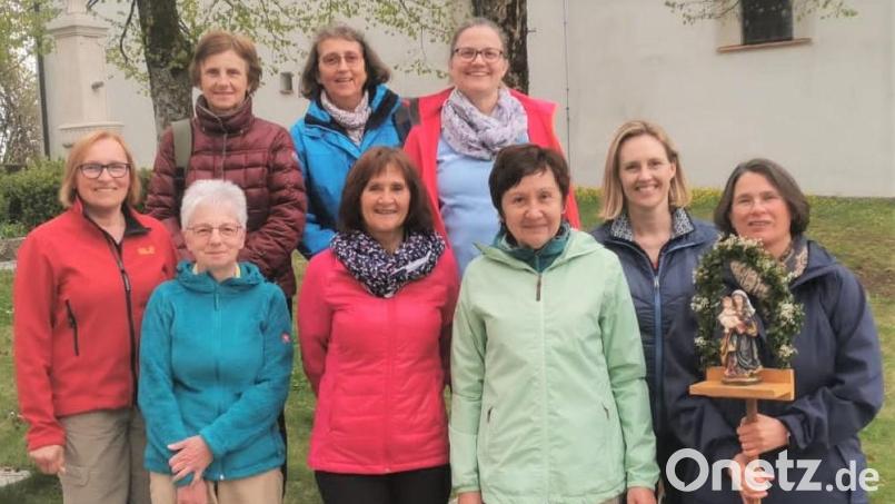 Die Teilnehmerinnen an der Fußwallfahrt des Katholischen Frauenbunds Illschwang. Bild: no