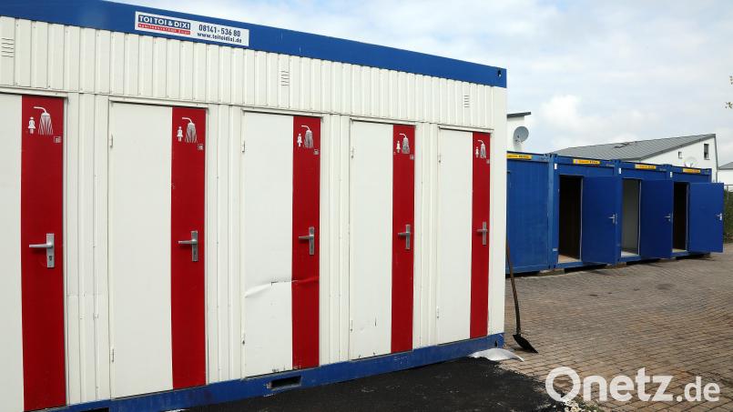Um größere Umbauarbeiten an der Kennedystraße zu vermeiden, werden die Sanitär- und Küchenbereiche in Form von Containern angelegt. Bild: Wolfgang Steinbacher