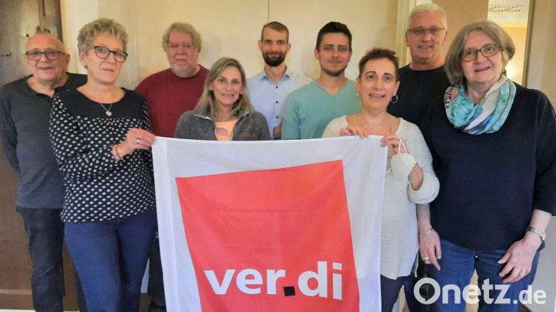Verdi Amberg hat eine neue Führung (von links): Peter Seidel, Claudia Piehler, Dieter Weiß, Margit Hassel, Christian Braun, Raphael Lang, Maria Argentieri, Ingolf Just und Margareta Seegerer. Bild: Christian Rappl/exb