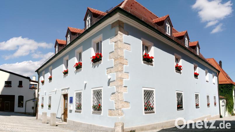 Das Heimat- und Bergbaumuseum am Georg-Bertelshofer-Platz. Um dessen Betrieb kümmert sich der Heimatpflegeverein Erbendorf. Bild: njn