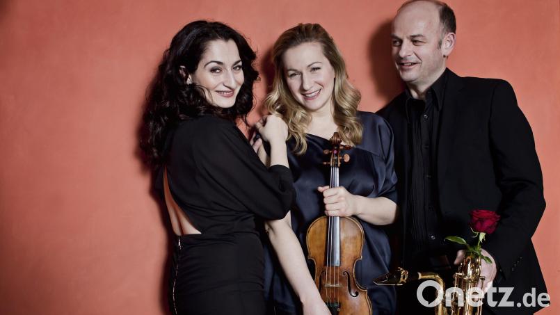 Das Ensemble Rhapsody Three begleitet am Freitag, 20. Mai, die Vorstellung des neuen Programms im Stadttheater Amberg. Bild: Christine Schneider/exb
