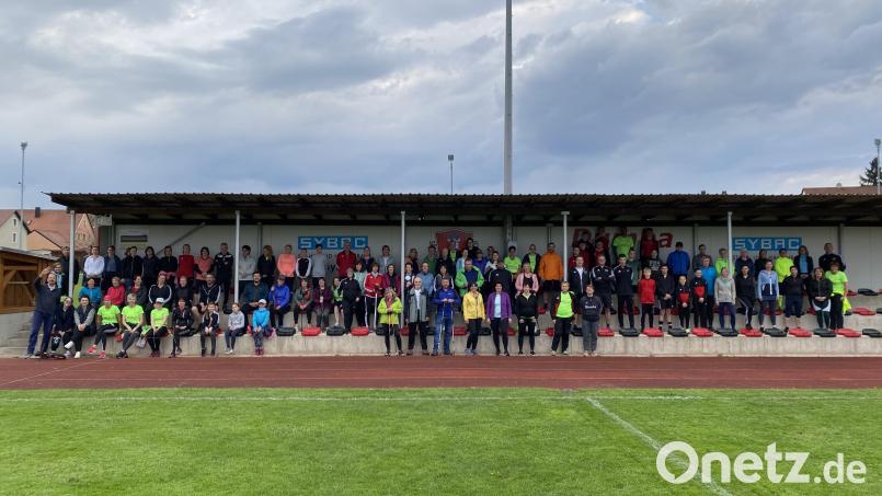 Die Teilnehmer freuen sich auf 10 Wochen Training und Teamgeist. Bild: msk msk