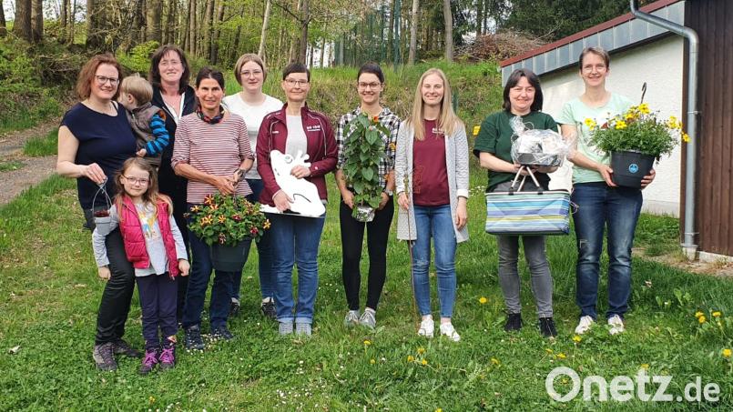 Die erfolgreichen Schützinnen mit Gaudamensportleiterin Angela Petersohn (Zweite von links). Bild: Wilhelm Trisl/exb