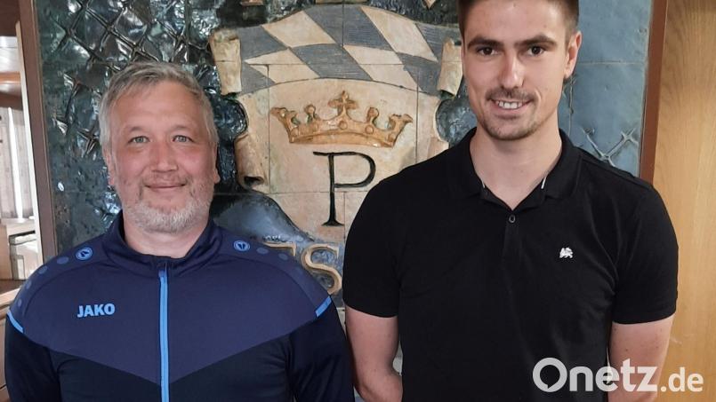 Christian Malek (links) wird neuer Trainer beim TSV Pressath, Timo Fischer sein Co-Spielertrainer. Bild: ffz