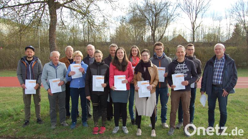 31 Erwachsene legten im vergangenen Jahr das Sportabzeichen ab. Bild: Josef Zeitler/exb