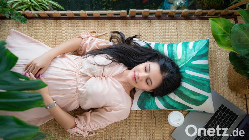 Die Kunst ist es, nichts erzwingen zu wollen und sich einfach fallenzulassen. Symbolbild: Anek - stock.adobe.com