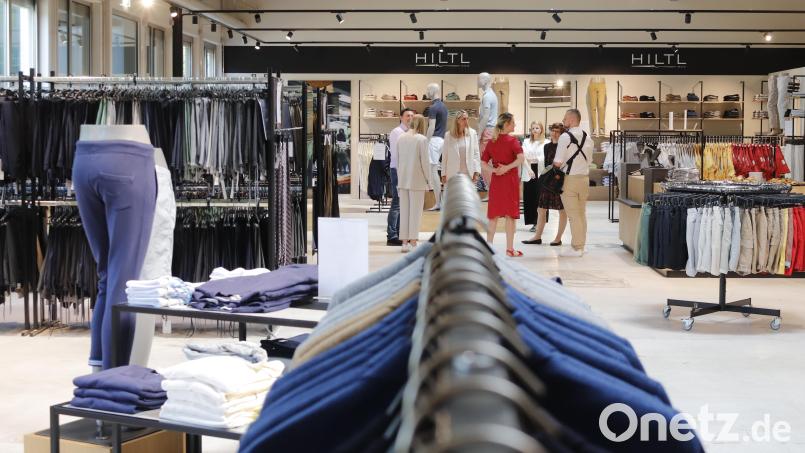 Alles unter einem Dach: Büro, Design, Produktion und das neu eröffnete Outlet-Center sind jetzt wie geplant in einem Haus in der Dieselstraße vereint. Bild: mfh