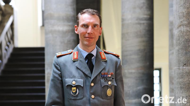 Brigadegeneral Christian Freuding trägt im Bendlerblock enorme Verantwortung bei einer Aufgabe, die auch emotional viel fordert. Bild: Claudia Seidenschwanz/Bundeswehr