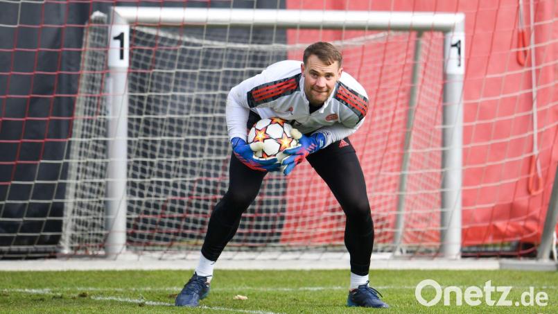Wie der Rekordmeister am Montag mitteilte, wird der Kapitän des Clubs und der deutschen Nationalmannschaft bis ins Jahr 2024 im Tor stehen. Bild: Tobias Hase/dpa