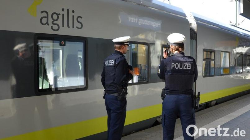 Die Bundespolizei auf Streife am Regensburger Bahnhof. Bild: Bundespolizei